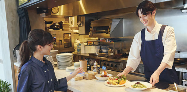 サービスウェアコンシェルジュユニフォームイメージ